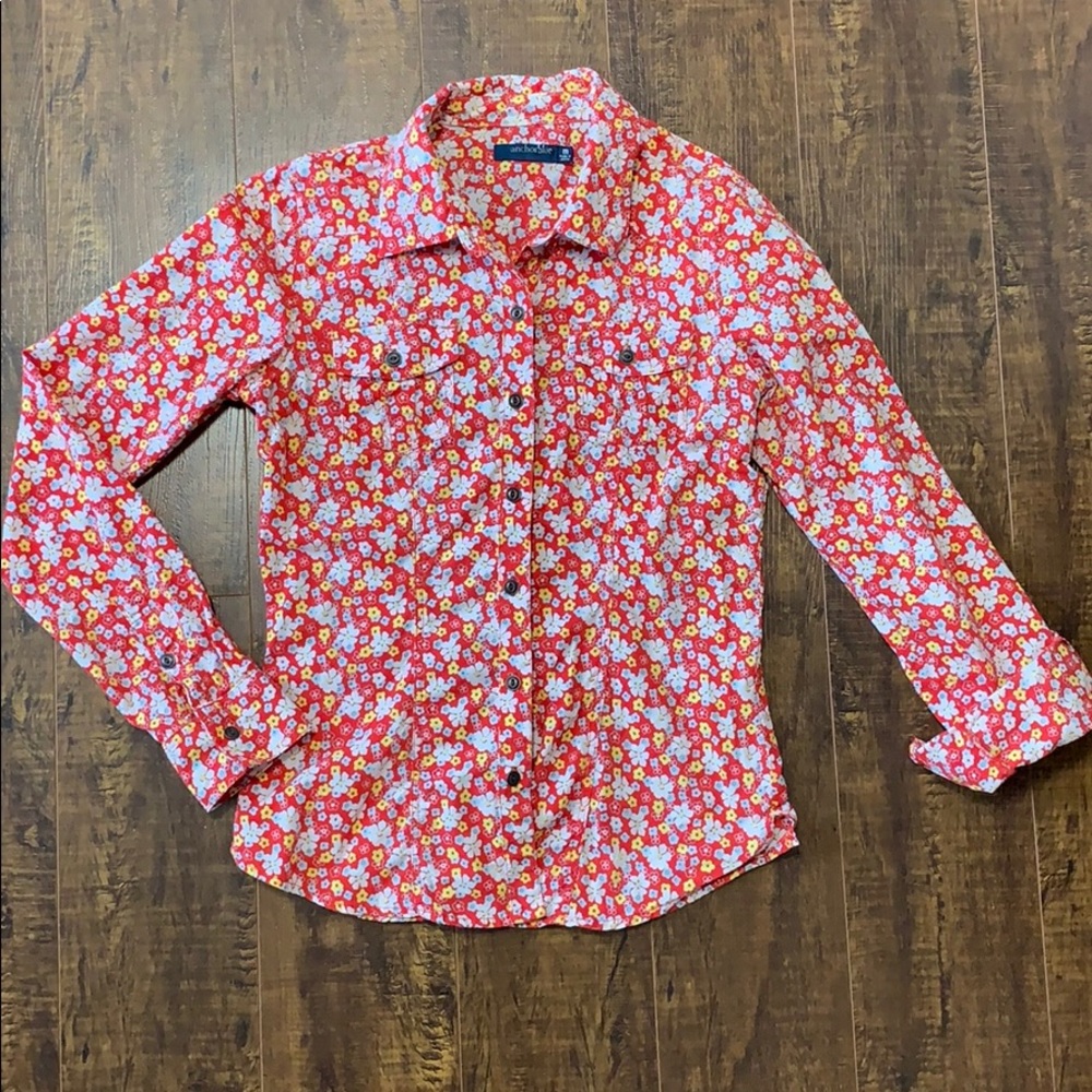 Fitted button down